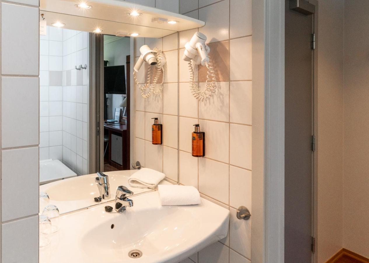 הלדן Home Hotel Park מראה חיצוני תמונה